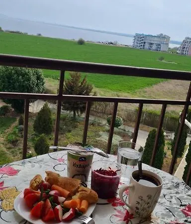 Entire 4pax , Sea View, Pool דירה