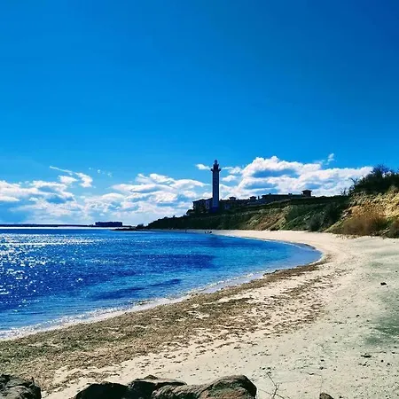 Entire 4pax , Sea View, Pool * רבדה