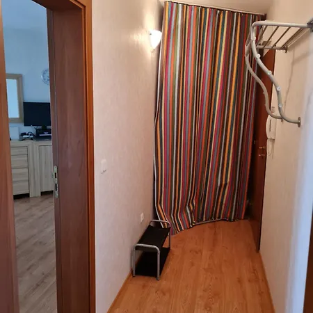 Entire 4pax , Sea View, Pool דירה *