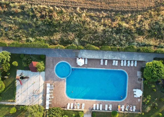 Entire 4pax , Sea View, Pool Appartamento *